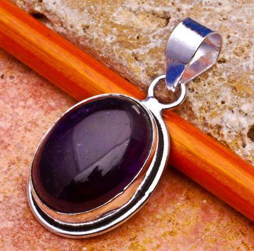 MARYKAY - JUST LOVELY - GENUINE AMETHYST STERLING SILVER PENDANT