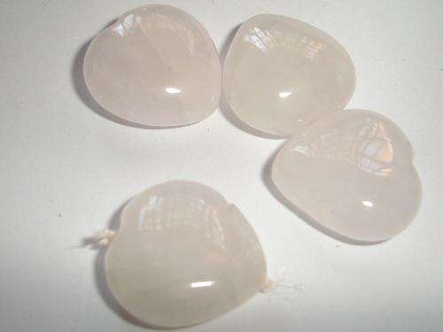 MARYKAY -  ROMANTIC DRILLED ROSE QUARZ HEART PENDANTS/BEADS