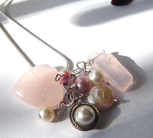MARYKAY - ROSE QUARTZ CLUSTER PENDANT AND CHAIN WITH FRESHWATER PEARLS AND CHARM