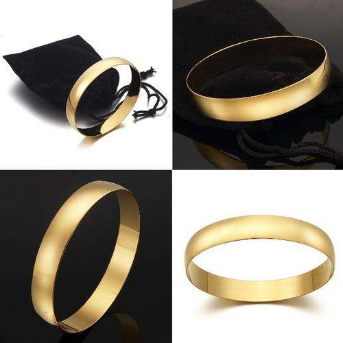 MARYKAY - LOVELY LADIES 18 CARAT GOLD LAYERED BANGLE