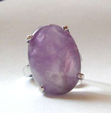 MARYKAY - STUNNING NATURAL AMETHYST DRESS RING - CRAFTED IN INDIA