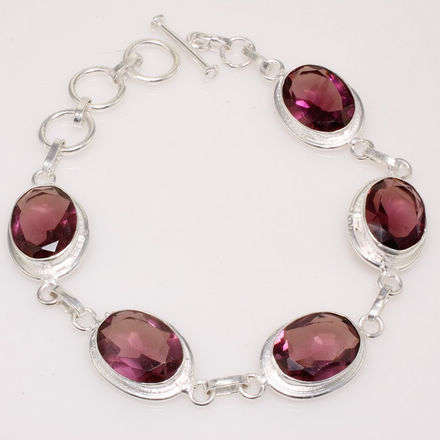 MARYKAY  - BEAUTIFULLY CREATED QUARTZ AMETHYST .925 STERLING SILVER PLATED BRACELET