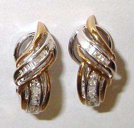 MARYKAY - NEW 10K SOLID GOLD GENUINE DIAMOND OMEGA BACK EARRINGS