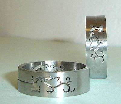 MARYKAY - MENS STAINLESS STEEL DRAGON CARVED RING - FROM GERMANY