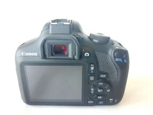 Canon EOS 2000D