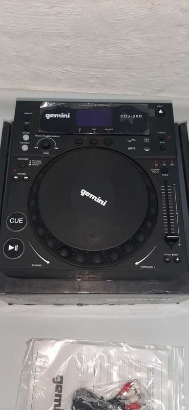 GEMINI CDJ 250 MEDIA PLAYER ( SET OF 2)