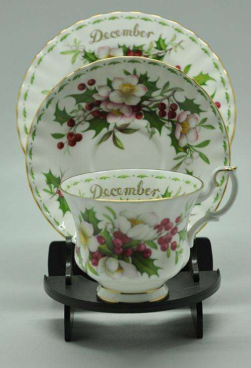 Royal Albert Christmas Rose December Trio