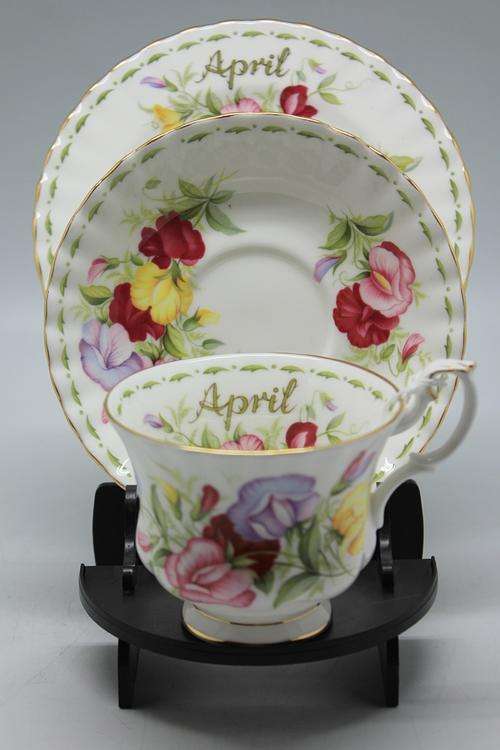 Royal Albert Sweet Pea April Trio.
