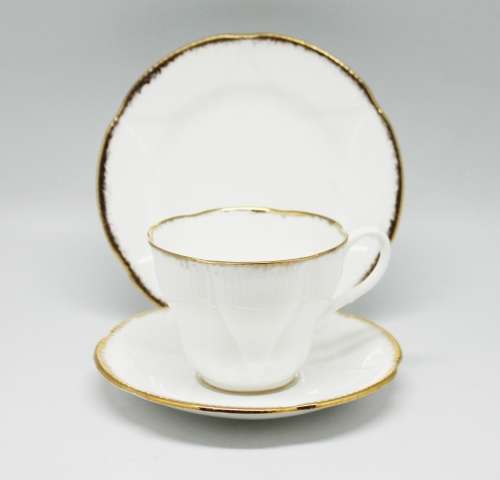 Royal Albert Avalon Pattern Trio.