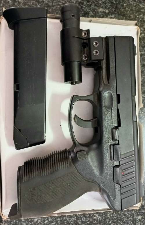 4.5 mm BB pistol