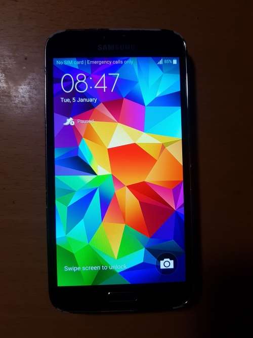 Samsung S5 Gold with additional 7800mAh extra long life battery