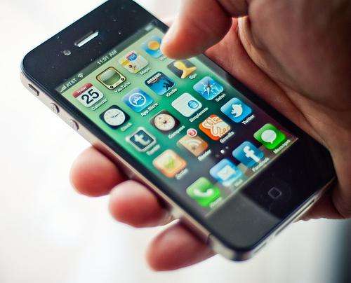 iPhone 4 16GB Black - good as new