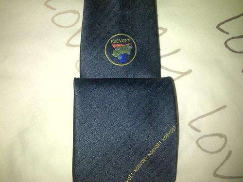KOEVOET TIE