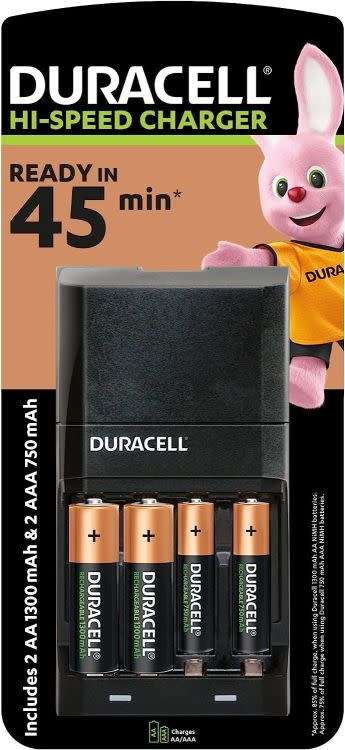 Duracell 45 minutes Battery Charger with 2 AA and 2 AAA
