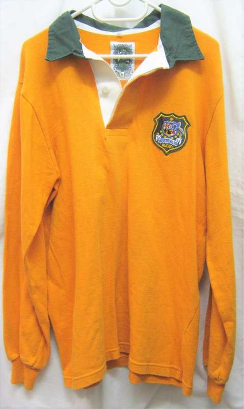 OLD AUSTRALIA RUGBY SUPPORTERS JERSEY WITH OLD STYLE COLLAR & MADE OF COTTON