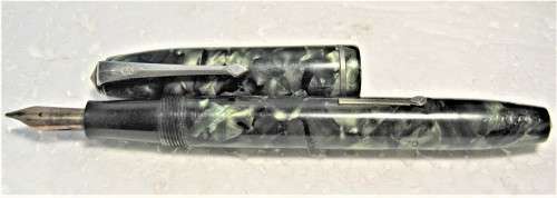 VINTAGE CONWAY STEWART 70 FOUNTAIN PEN -  UNTESTED IN A USED CONDITION