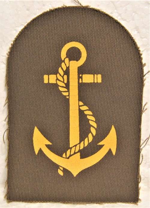 OLD S.A. MARINES LEADING SEAMAN PRINTED BADGE IN AN UNUSED CONDITION