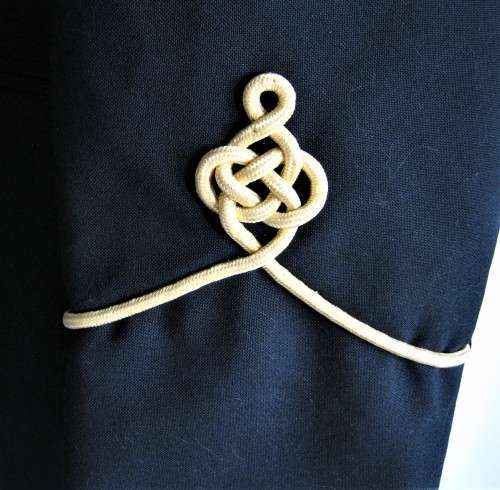 OLD SAP MESS DRESS JACKET IN VERY GOOD CONDITION - SIZE LARGE, SEE BELOW FOR MEASUREMENTS