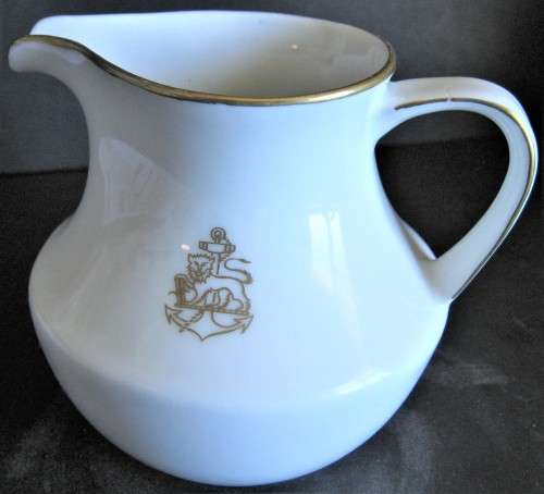 OLD S.A. NAVY MILK JUG 9 CM HIGH - SLIGHT CRACK ON HANDLE OTHERWISE VERY GOOD CONDITION