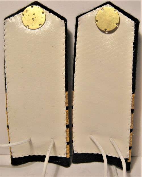 OLD S.A. NAVY CAPTAIN`S HARD SHOULDER STRAPS WITH BUTTONS IN VERY GOOD CONDITION