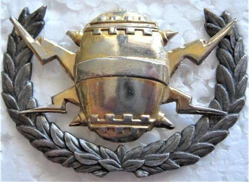 OLD S.A. NAVY 2ND STYLE MINE COUNTER MEASURES - GILDED MINE AND LIGHTNING BOLTS - GUN METAL WREATH