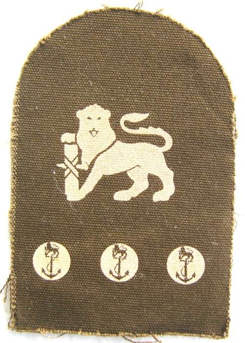 OLD S.A. NAVY MARINES CHIEF PETTY OFFICER PRINTED RANK BADGE IN GOOD USED CONDITION