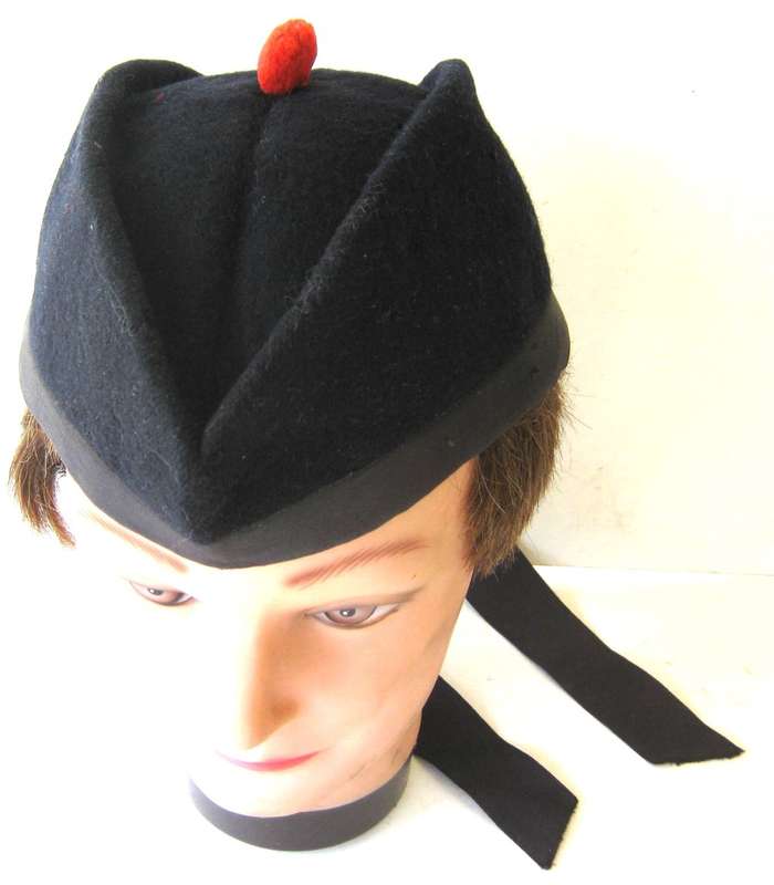 GLENGARRY SIDE CAP WITHOUT BADGE SIZE 57 CM IN VERY GOOD USED CONDITION