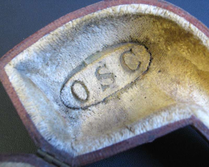 OLD MEERSCHAUM PIPE WITHOUT STEM IN IT`S CASE IN VERY GOOD CONDITION