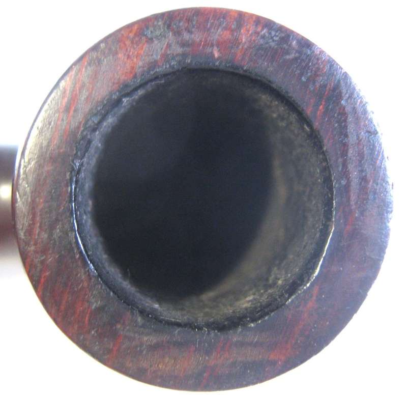 `OLIVIA`? DE LUXE, LONDON 61 BENT PIPE 12.5 CM LONG, BOWL 4 CM HIGH, 3 CM WIDE VERY GOOD CONDITION