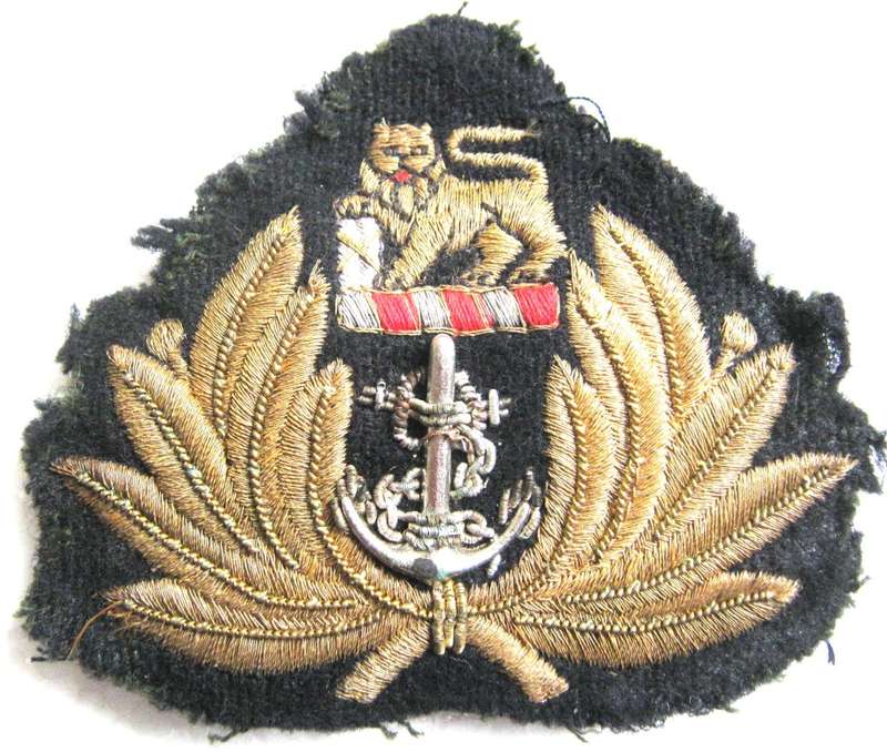 OLD S.A. NAVY OFFICERS LUREX CAP BADGE IN GOOD USED CONDITION