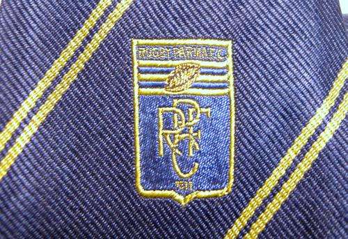 OLD ITALIAN RUGBY CLUB TIE - "RUGBY PARMA F.C." ESTABLISHED IN 1931 - NOT BAD CONDITION FOR ITS AGE