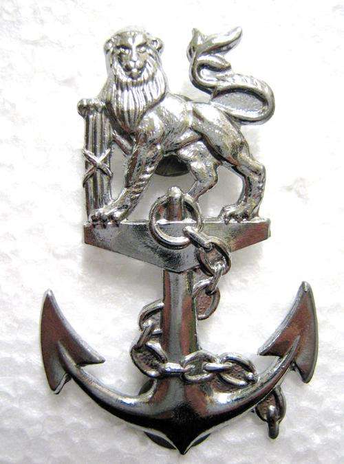 OLD S.A. NAVY DOCKYARD POLICE CAP BADGE IN GOOD CONDITION WITH LUGS & NUTS