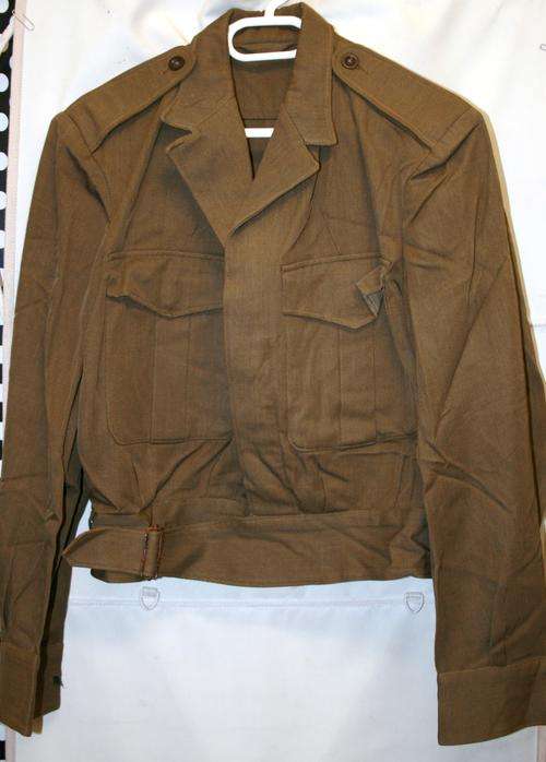 S.A. ARMY STEP OUT "BUNNY JACKET" DATED 1967 IN GOOD CONDITION - 2 SMALL HOLES UNDER LEFT ARM