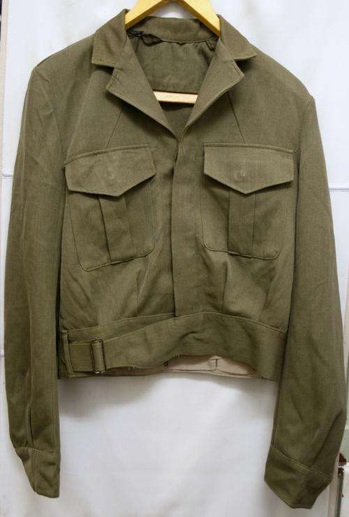 OLD SADF BUNNY JACKET IN NEAR MINT CONDITION - CIRCA 1973 SIZE LARGE