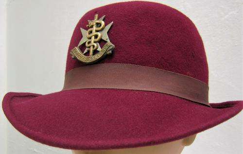 OLD SADF FEMALE MEDIC HAT IN A USED CONDITION - PLEASE NOTE THE SMALL HOLE ABOVE THE BADGE