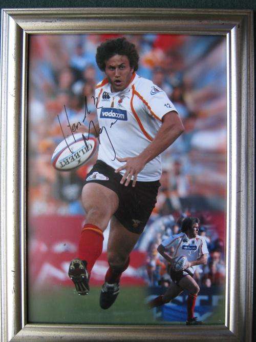 AUTOGRAPHED PHOTO OF "HENDRIK MEYER" - Framed under glass 350mm x 250mm