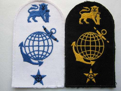 OLD SA NAVY "PETTY OFFICER IN MARINES" ON SLEEVE ON WHITE TUNIC AND BLACK JACKET BADGES