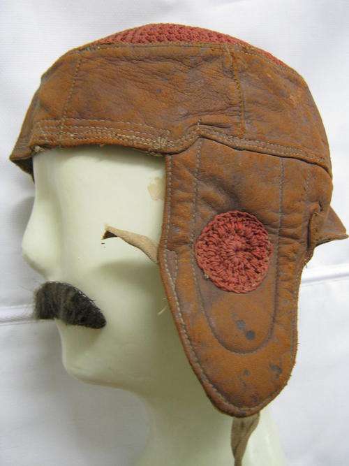 EARLY 1900's RUGBY SCRUM CAP - Small size and not bad condition for its age