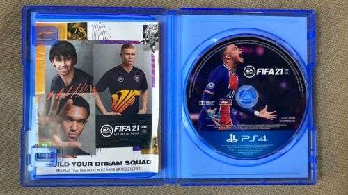 Fifa 21 PS4 (like new)
