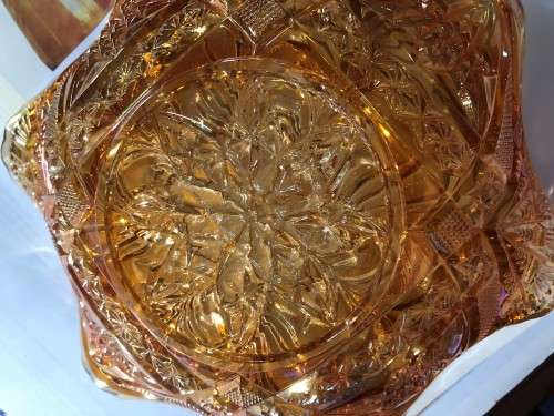 Vintage carnival glass bowl 23 cm diameter