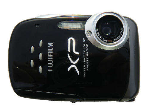 Fujifilm FinePix XP10 underwater/shock/dust and freeze proof camera with HD Video