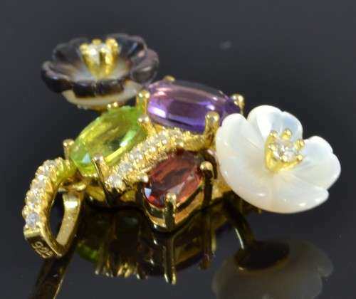 MOTHER OF PEARL CARVED FLOWER, PERIDOT AMETHYST GARNET 925 SILVER PENDANT