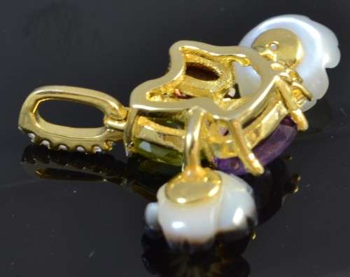 MOTHER OF PEARL CARVED FLOWER, PERIDOT AMETHYST GARNET 925 SILVER PENDANT