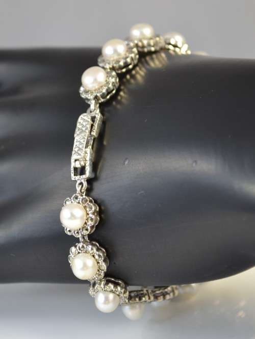 STUNNING HEAVY! REAL FRESHWATER  WHITE PEARLS & MARCASITE 925 SILVER BRACELET