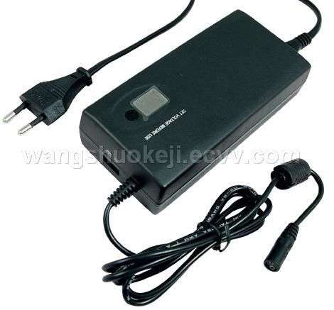 UNIVERSAL LAPTOP CHARGER