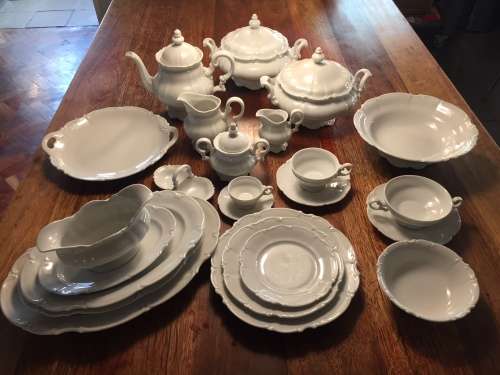 Dinner Service Hutschenreuther ; Sylvia. 3 Purchase Options