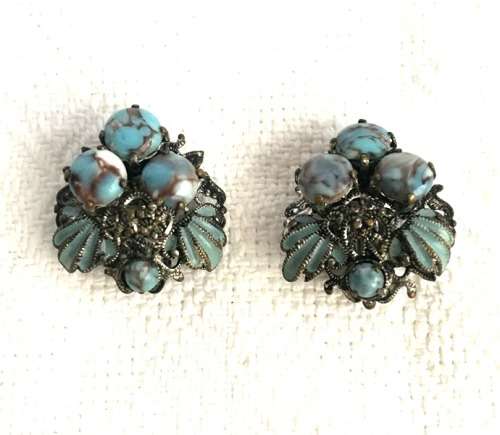 Vintage Clip on Earrings with Lavender Gem stones
