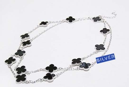 Silver Clover Fashion Necklace