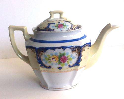 Vintage Tea Pot