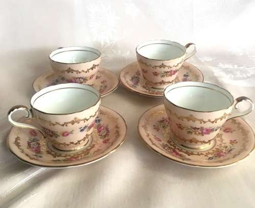 Aynsley Demitasse x 4